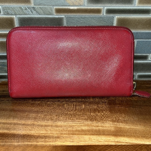 PRADA Red Saffiano Zip Around Wallet - Picture 2 of 12